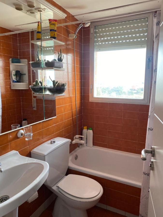 Habitacion Economica Tres Cantos Exteriér fotografie